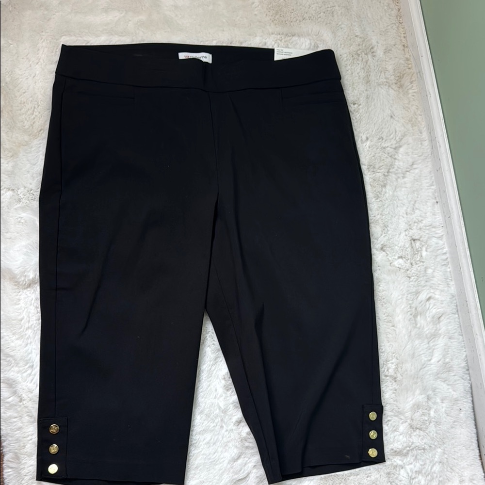 NWT Liz Claiborne, black pedal pushers size 16